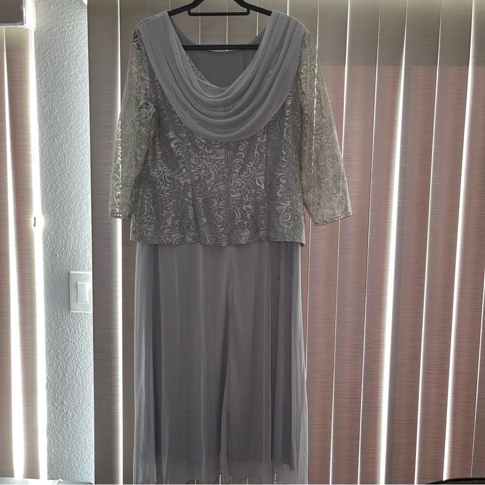 Alex Evenings silver grey lace maxi Dress